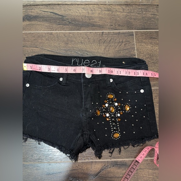 Rue21 Shorts - Picture 4 of 5